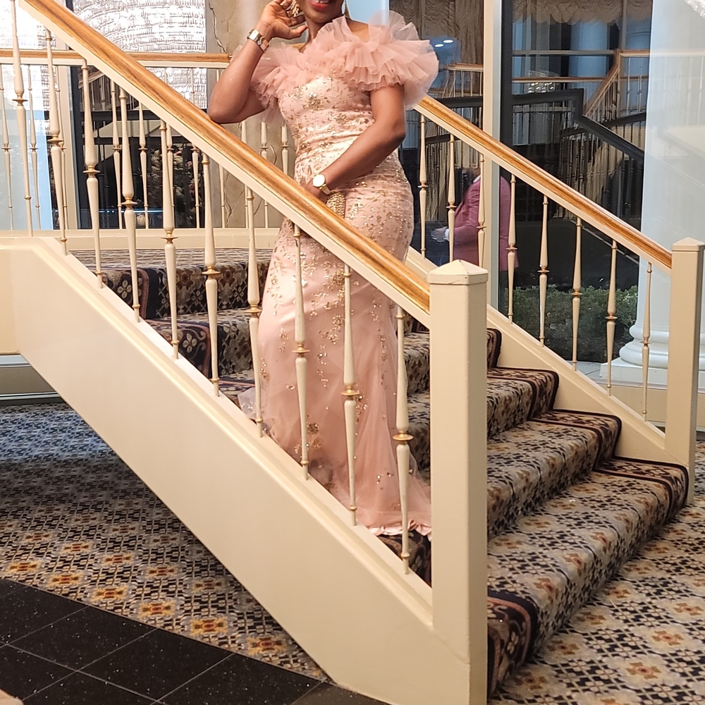 Elegant Pink Maxi Dress